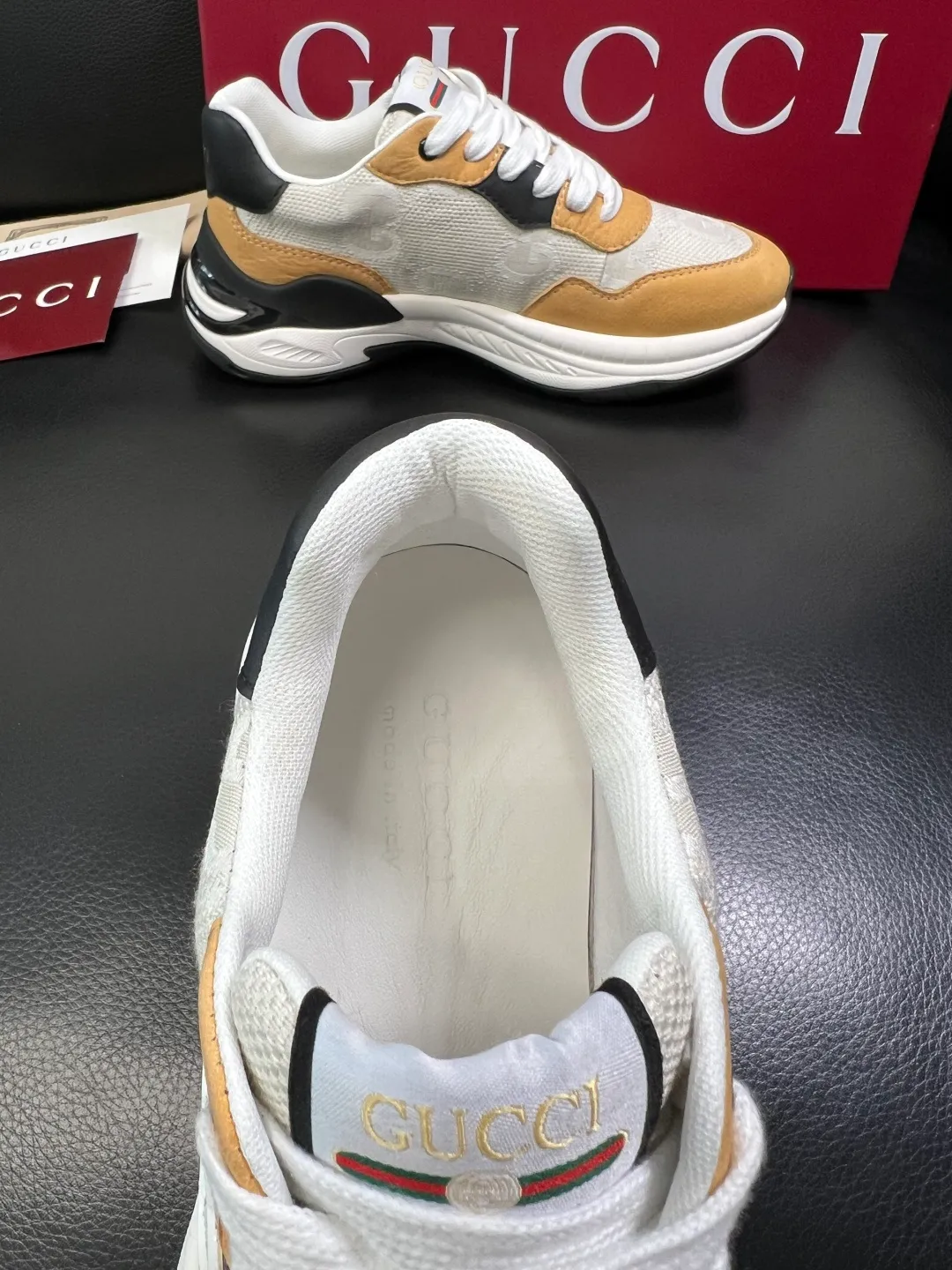 Men's shoes 💰800 Gucci top purchasing Gucci counter new model, original factory configuration imported cowhide from Italy with printed fabric, imported cowhide lining, breathable and comfortable, sole: original factory special sole is super comfortable, original factory and single goods are high quality, welcome to compare, code number 38-44 (customized 45)